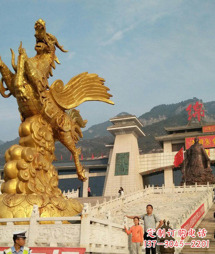 聊城广场腾飞的麒麟景观铜雕