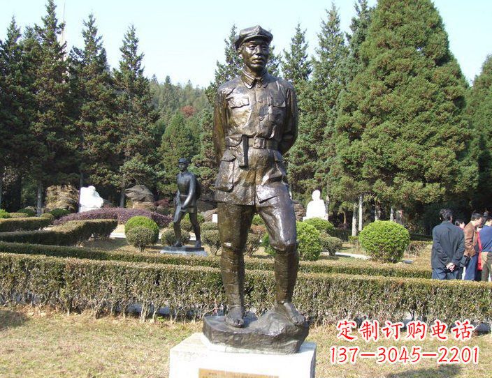 聊城铜雕解放军战士,荣誉的象征