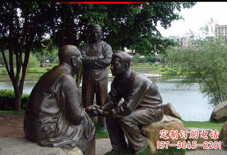 聊城中领雕塑:精美老人雕塑