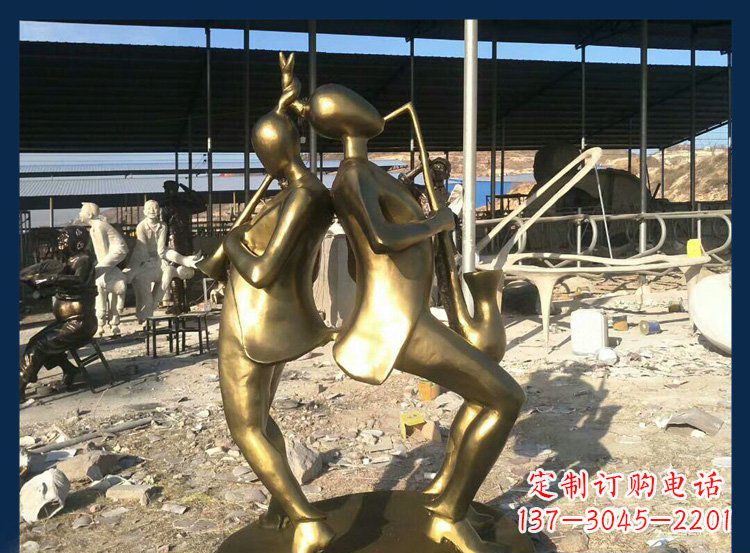 聊城中领雕塑:优雅萨克斯铜雕贴金吹管人物雕塑