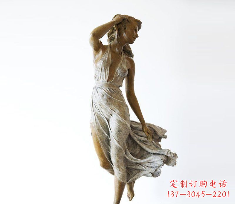 聊城空灵优雅的西方美女雕塑