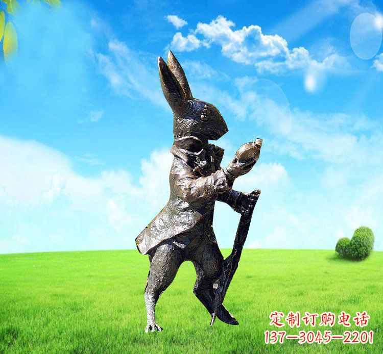 聊城以广场铜雕小兔挖萝卜动物雕塑为你礼赞美好!
