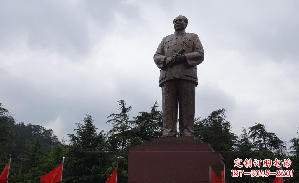 聊城甄选传奇,以毛泽东雕塑勾勒历史轮廓
