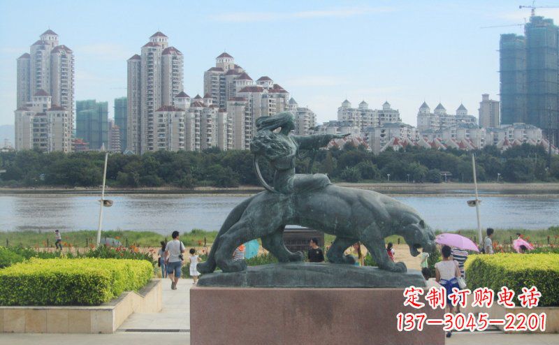 聊城中领雕塑:大型铜雕狮子,令您的景观更加出彩!
