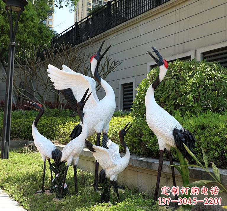 聊城精致仿真的仙鹤雕塑