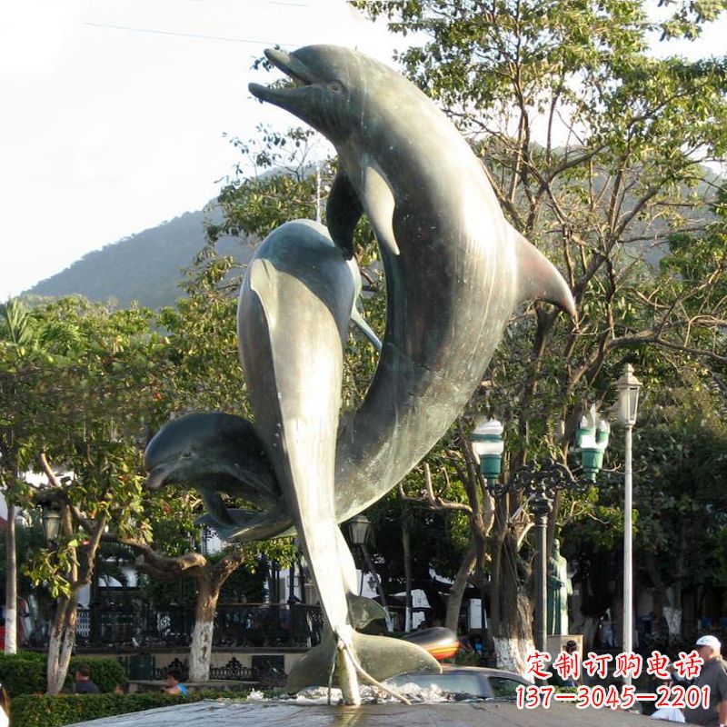 聊城海豚公园铜雕景观动物雕塑