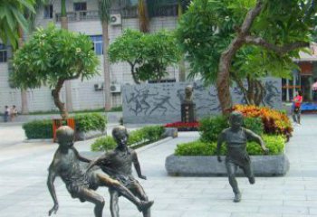 聊城匠心细作，精致铜雕足球小孩