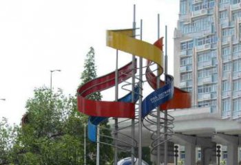 聊城中领雕塑：不锈钢足球雕塑