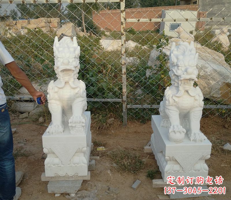 聊城中领雕塑汉白玉麒麟招财石雕