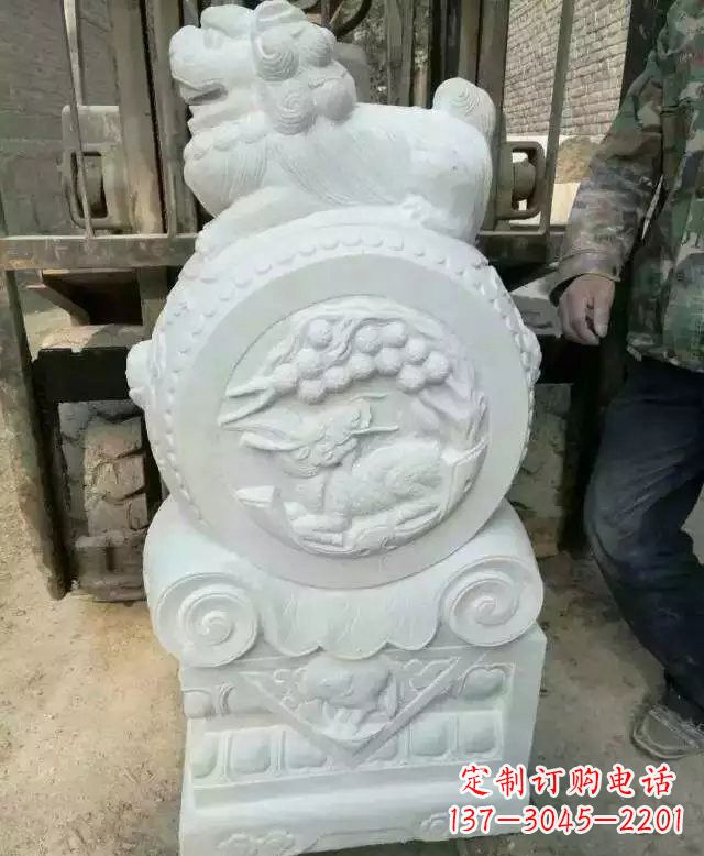 聊城汉白玉狮子门墩