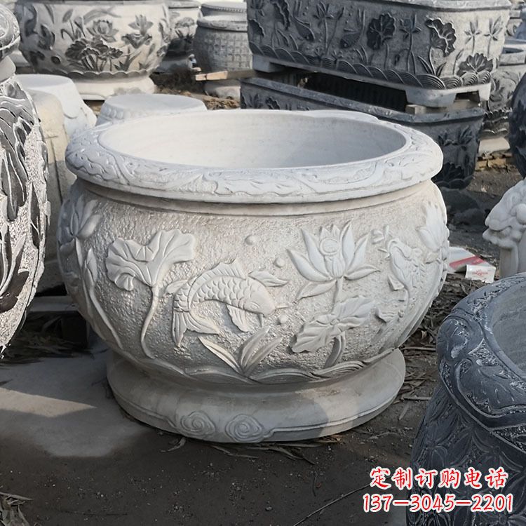 聊城中领雕塑汉白玉石鱼缸雕塑,是一种精美的装…