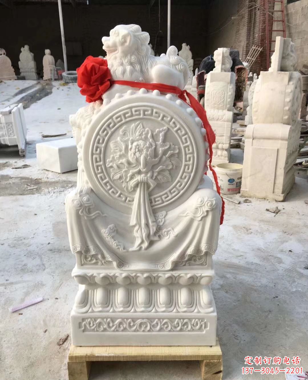 聊城纯手工汉白玉狮子雕塑