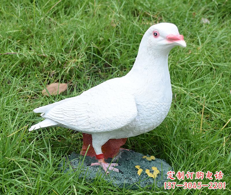 聊城全球纪念和平鸽雕塑