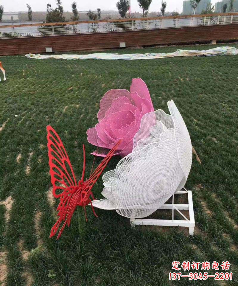聊城精致定制铁艺蝴蝶雕塑