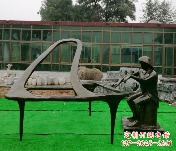 聊城精美钢琴雕塑,完美结合实用性与艺术美感