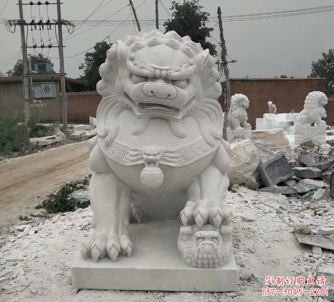 聊城非凡威猛!来自中领雕塑的狮子踩球石雕