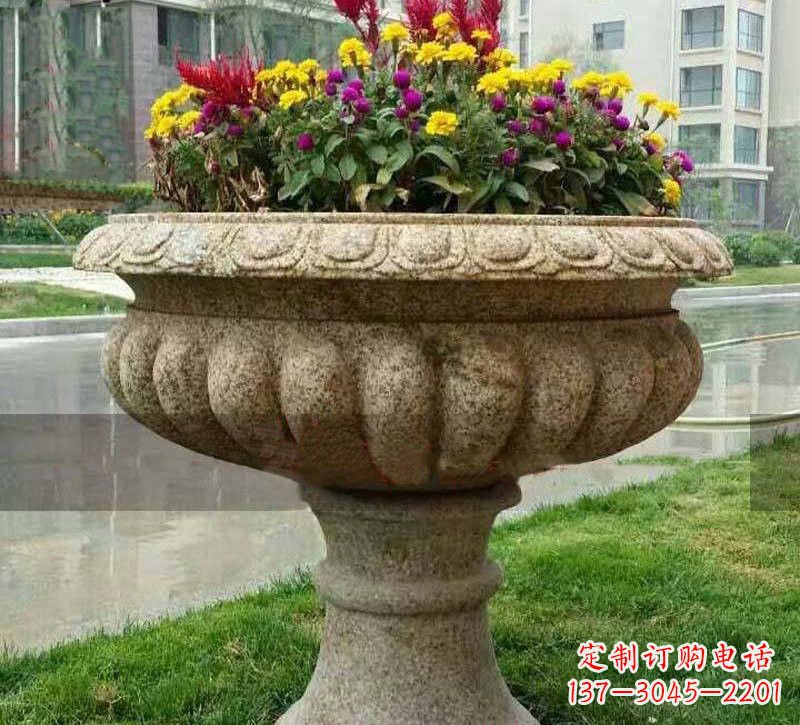 聊城花岗岩小区花盆石雕
