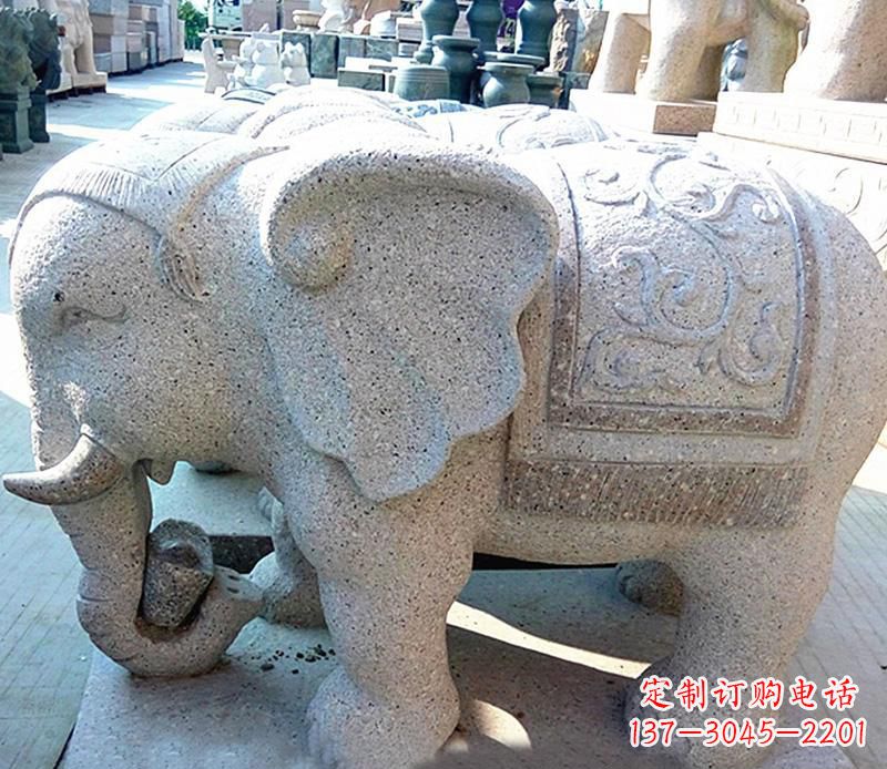 聊城花岗岩元宝大象石雕,雕刻古典且充满质感