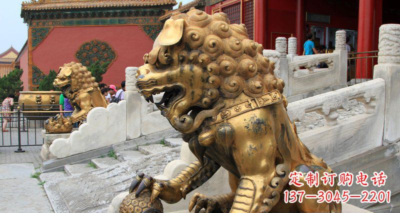 聊城黄铜狮子故宫狮雕塑,高端定制艺术品