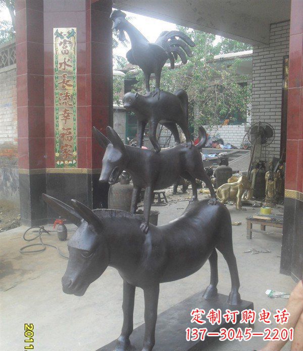 聊城鸡猴狗马景观动物铜雕