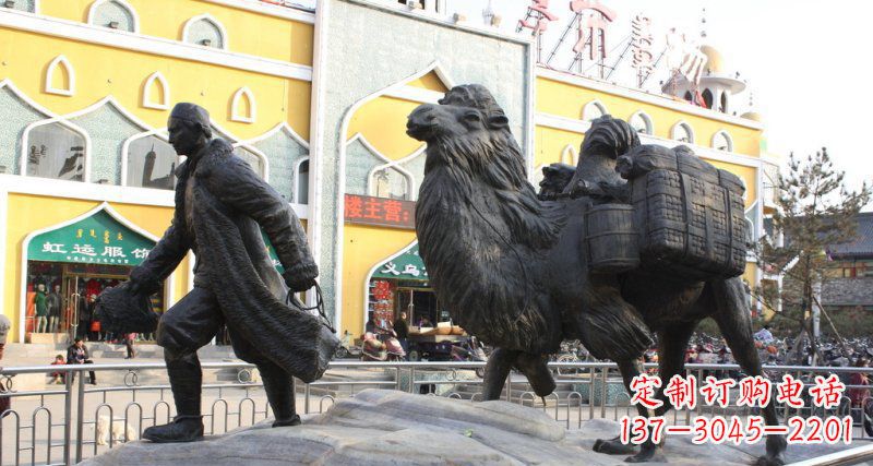 聊城骆驼铜雕,让新疆风情永传