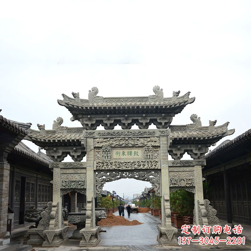 聊城特色街道三门石雕牌楼雕塑