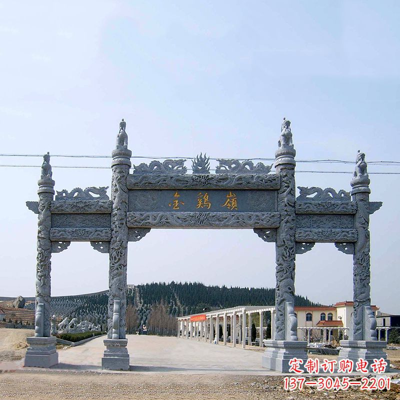 聊城金鸡岭景区石雕牌坊