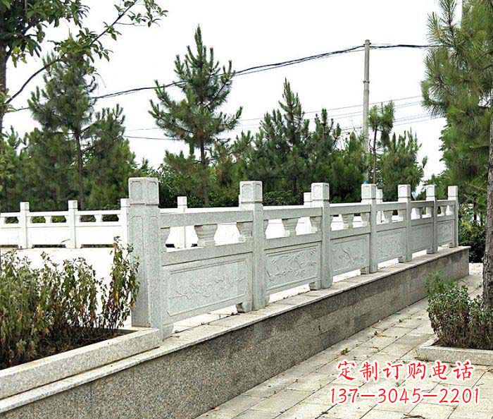 聊城大理石栏杆雕塑:精致的定制艺术品