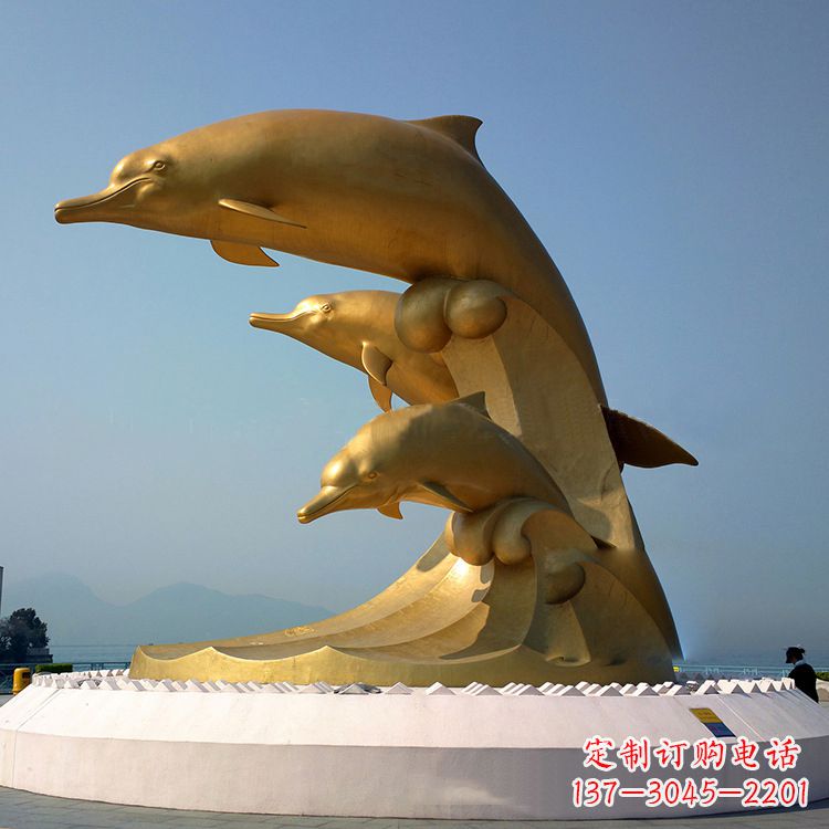 聊城景区广场海豚漆金动物铜雕
