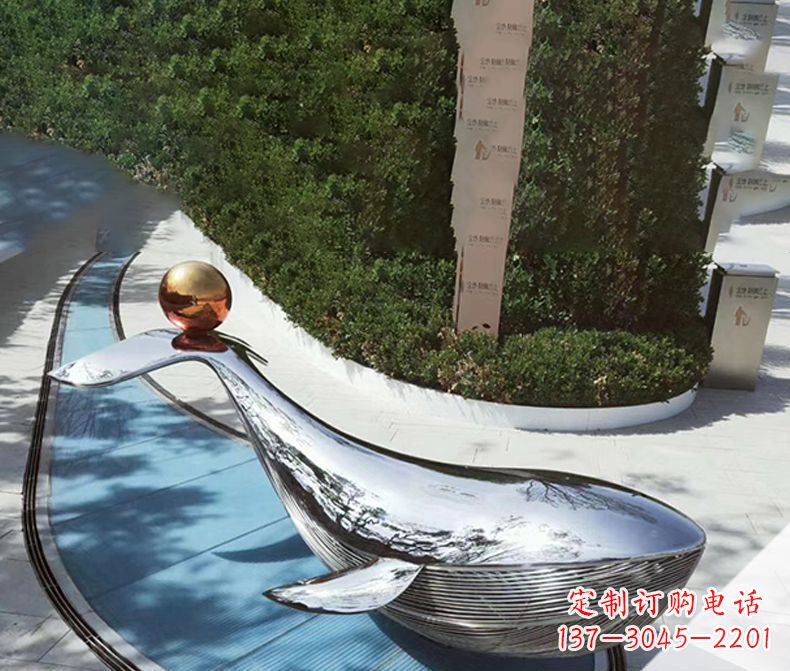 聊城镜面不锈钢海豚，一种质感的诠释