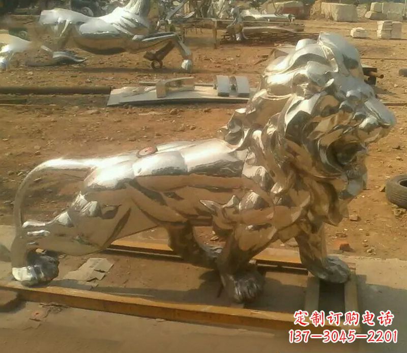 聊城一缕金光,精致的镜面不锈钢狮子雕塑