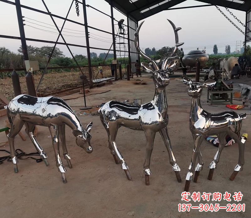 聊城赏心悦目的不锈钢小鹿雕塑