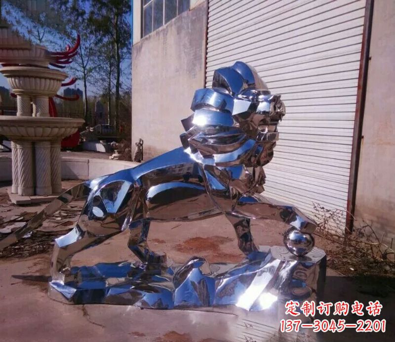 聊城中领雕塑推出的不锈钢狮子雕塑,极具艺术价…