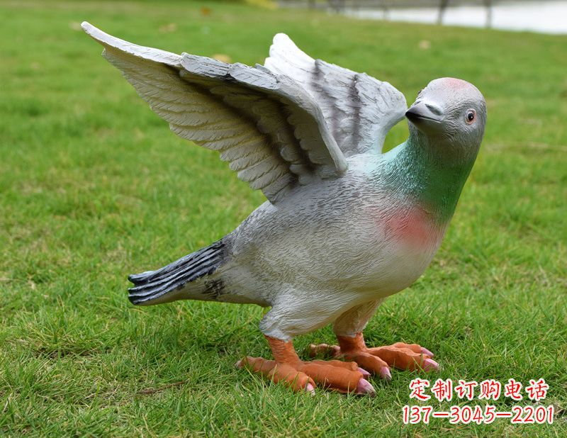 聊城深具历史意义的和平鸽雕塑