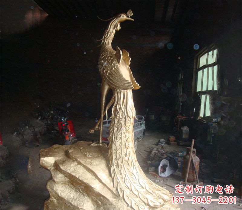 聊城精美制作的孔雀雕塑