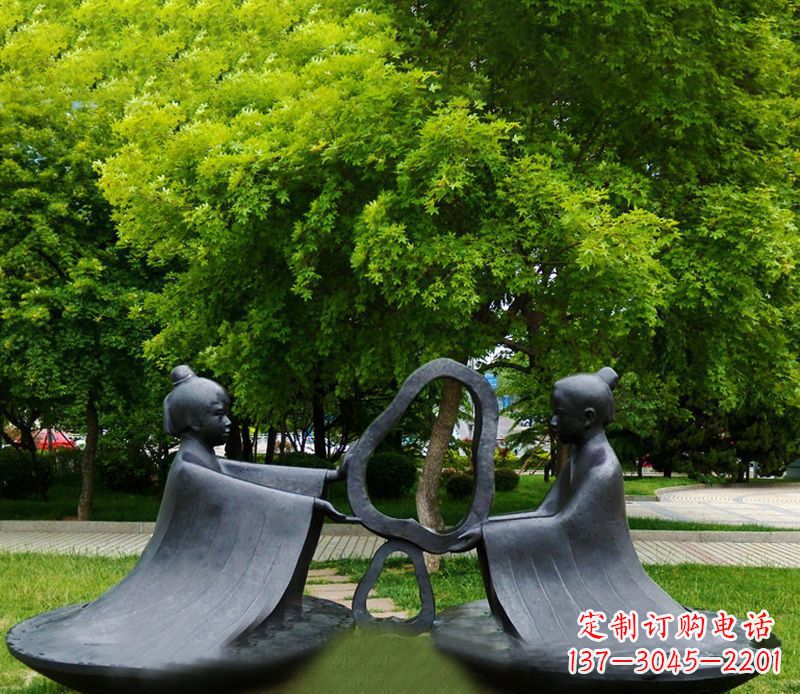 聊城象征着智慧与信仰的孔融铜雕