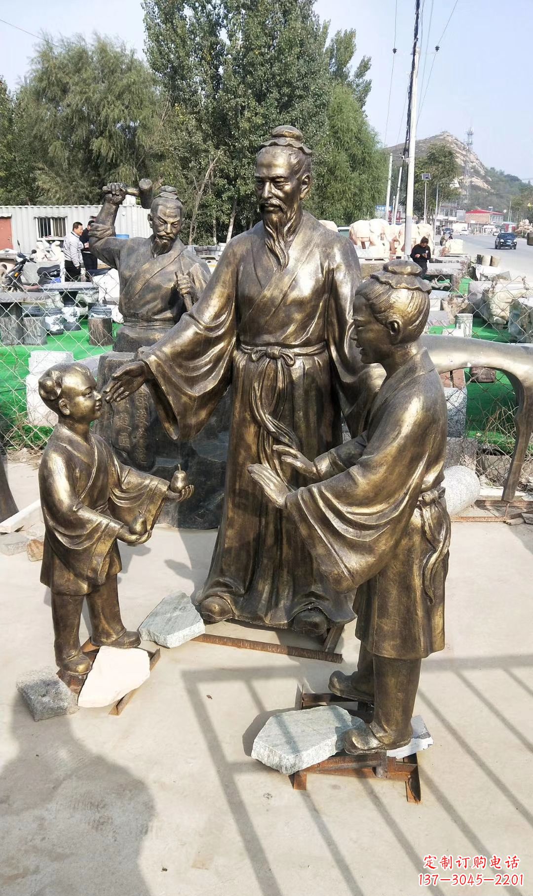 聊城孔融让梨人物雕塑,传承名家之美