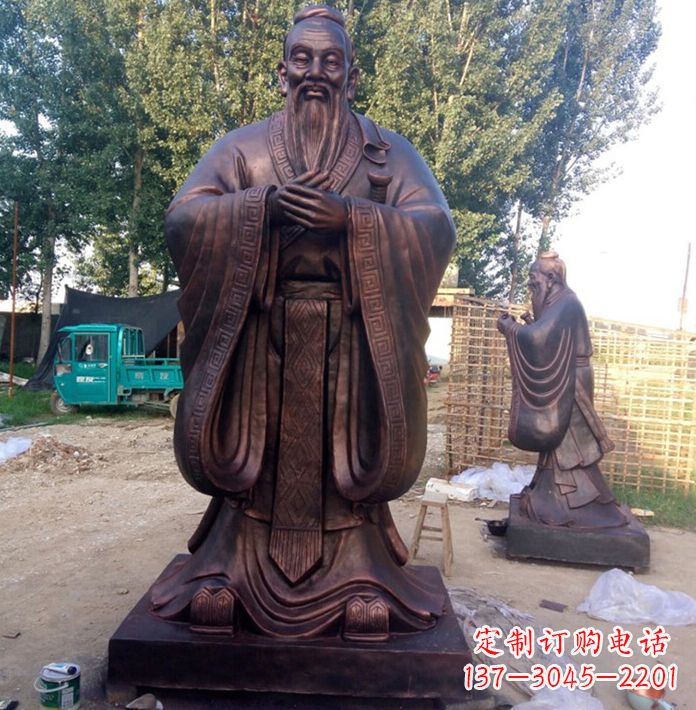 聊城孔子讲学雕塑