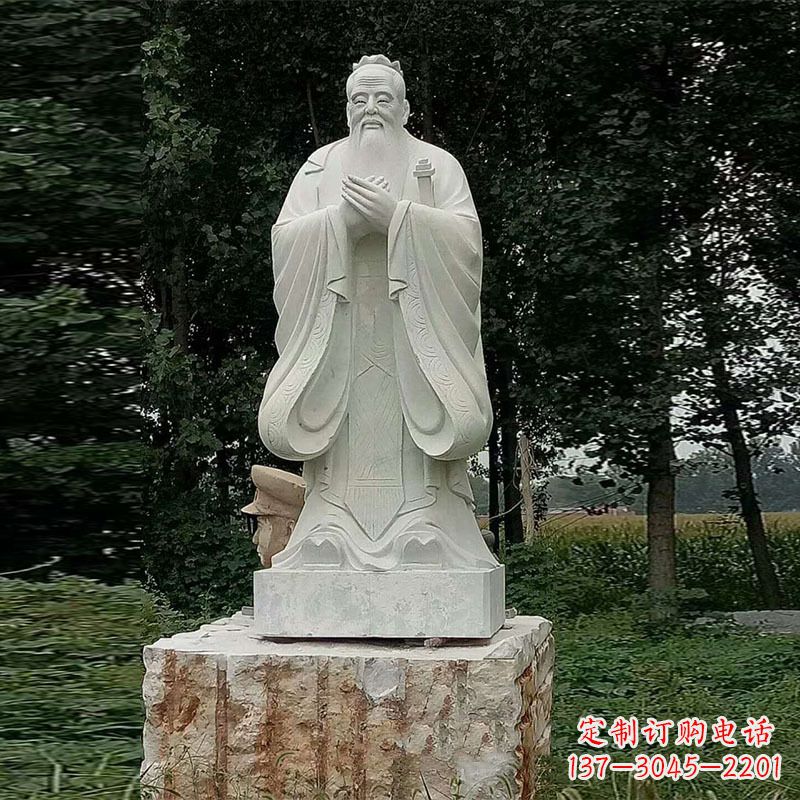 聊城孔子石雕