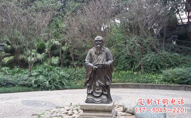 聊城品尝古典:中领雕塑老子铜雕