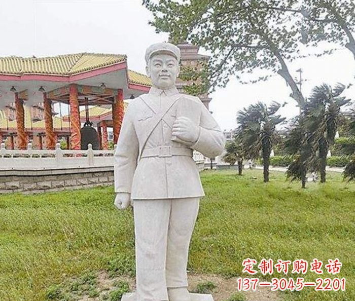 聊城雷锋石雕——传承奉献精神