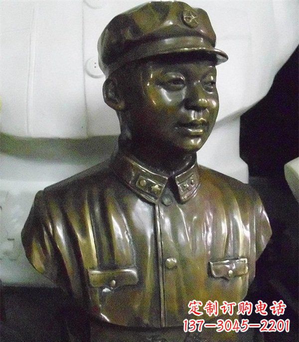 聊城雷锋胸像校园玻璃钢雕塑