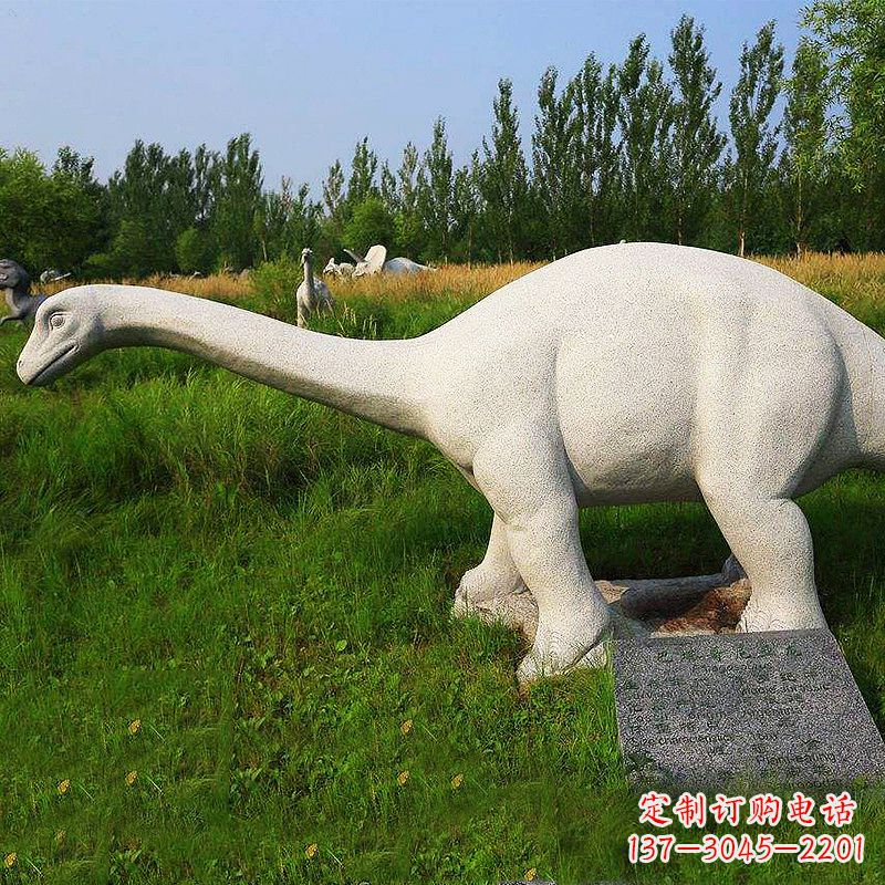 聊城雕塑精美,细节精准,呈现出自然风情,瑞士红宝石动物雕塑