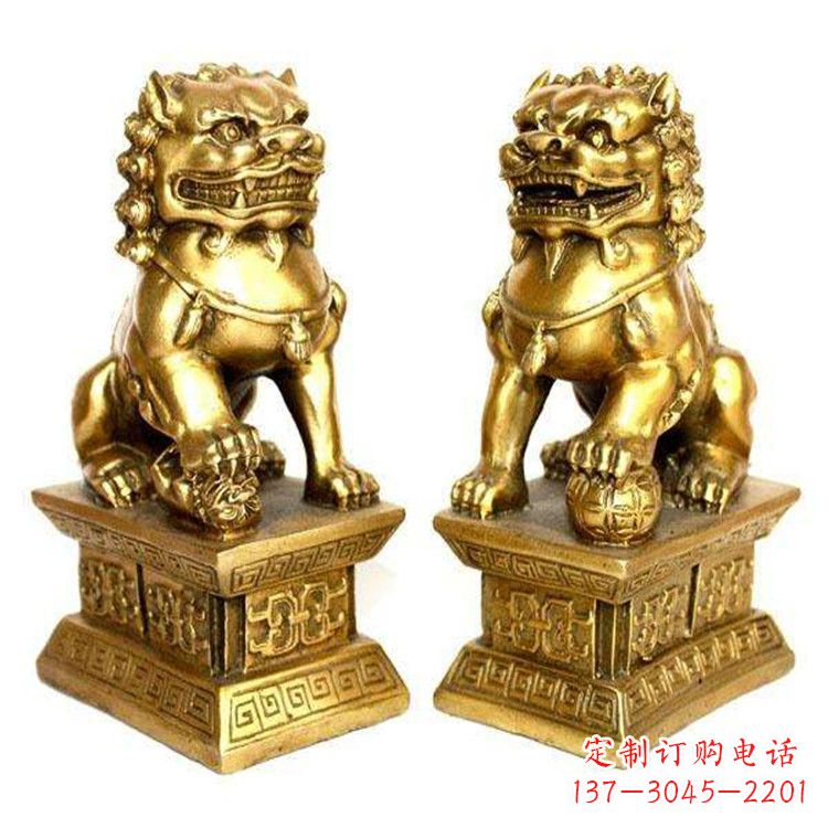 聊城鎏金故宫狮子,精美而堂皇的雕塑