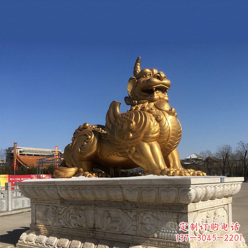 聊城鎏金铜獬豸雕塑-给您的园林更多灵魂