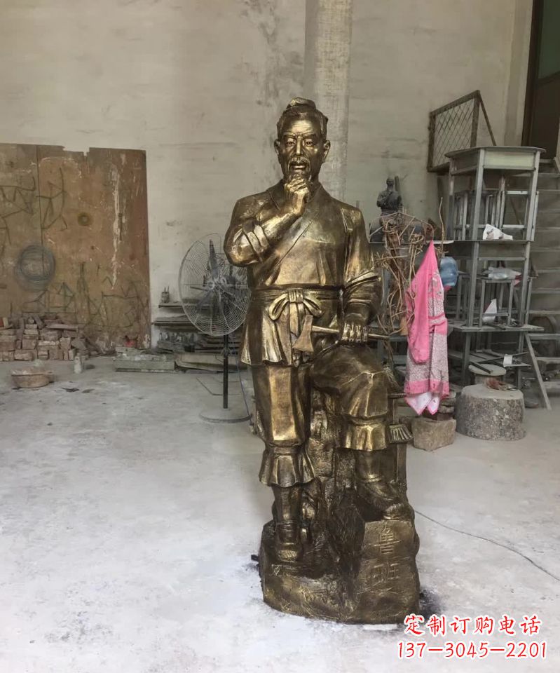 聊城精美鲁班古代人物雕塑