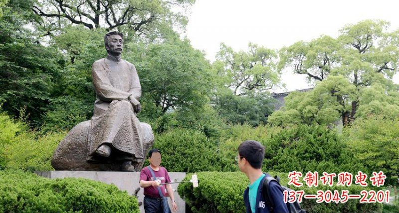 聊城鲁迅铜雕,艺术品级的文化符号