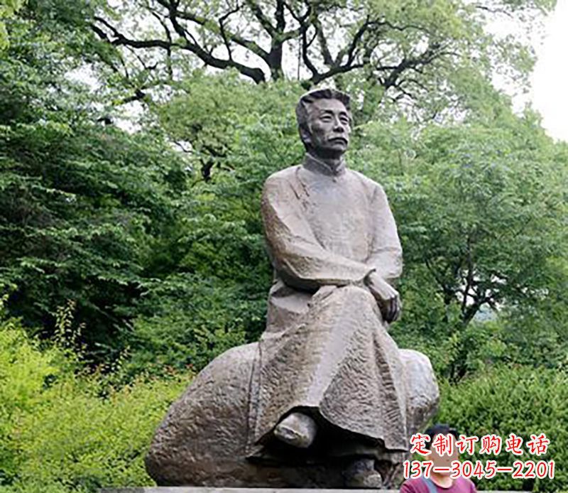 聊城倾情打造鲁迅公园手工雕塑
