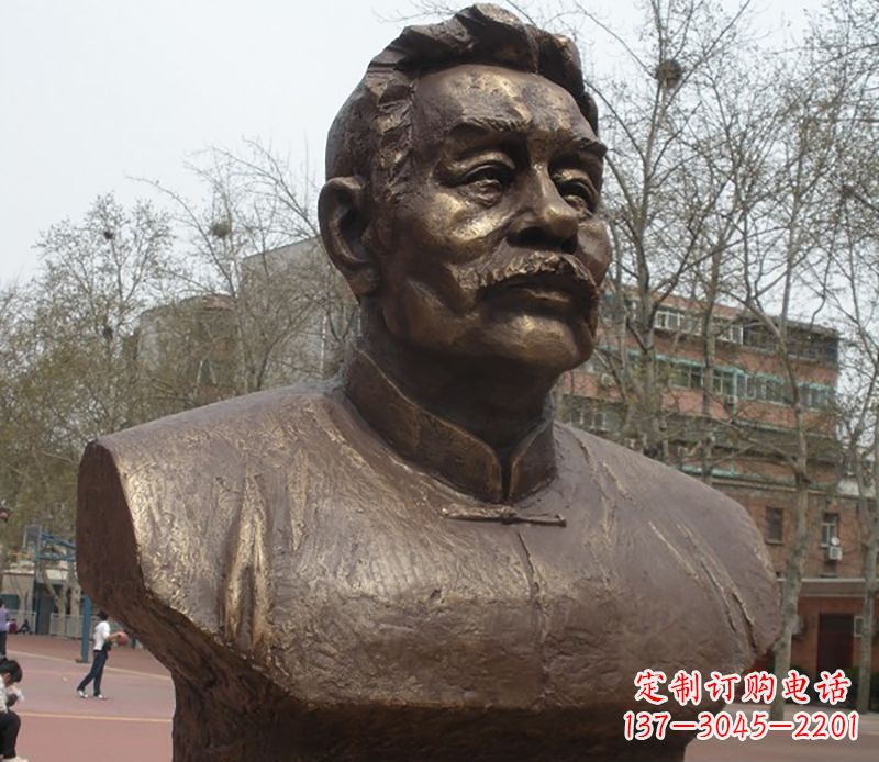 聊城鲁迅胸像名人铜雕是中领雕塑公司定制的一款…