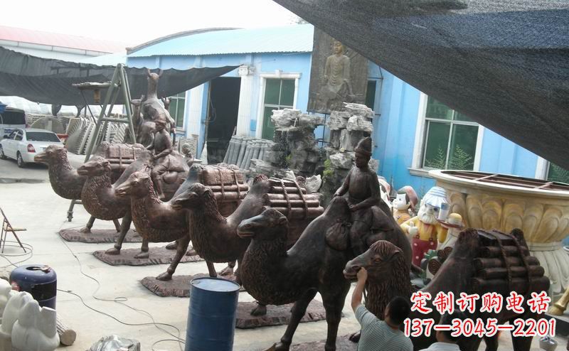 聊城骆驼公园动物铜雕魅力无限